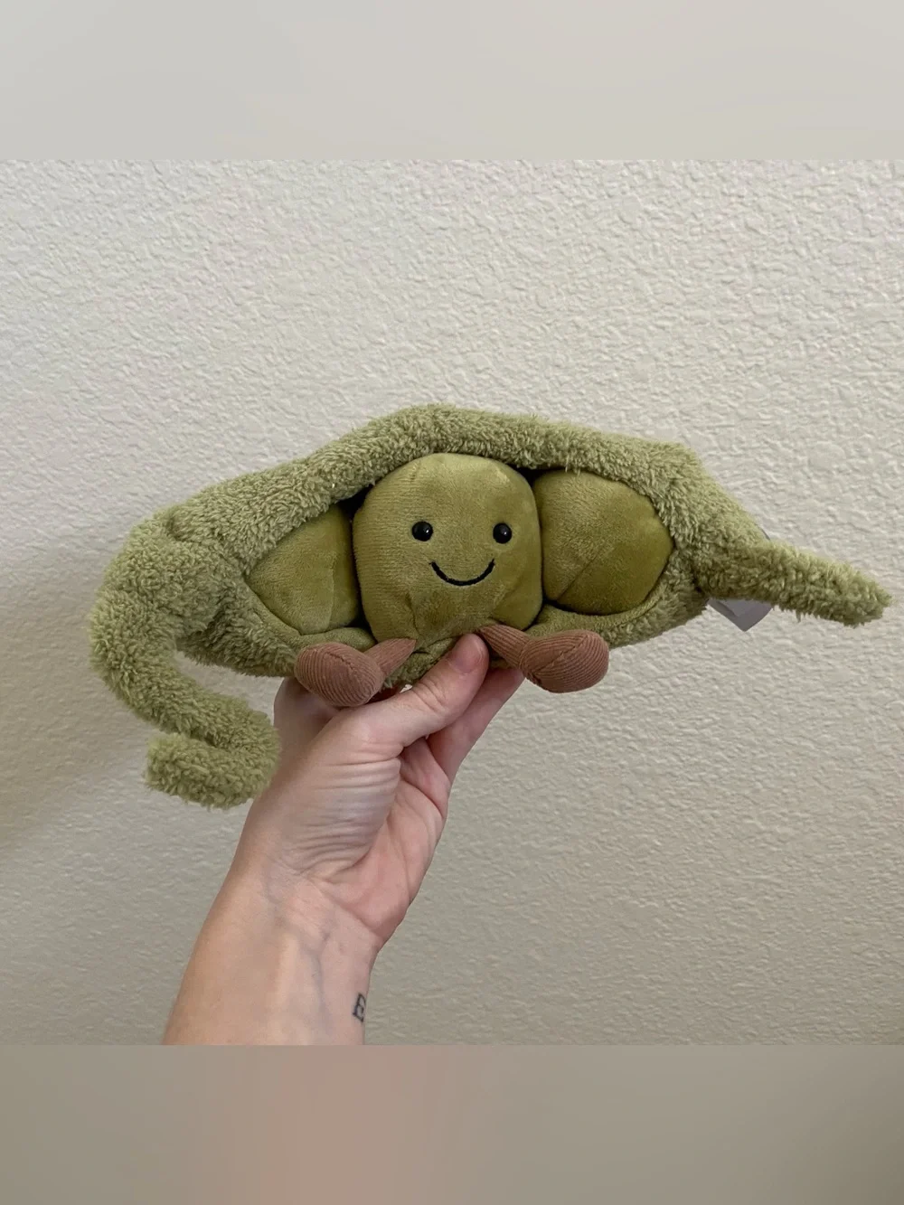 Jellycat Amuseable Pea In A Pod